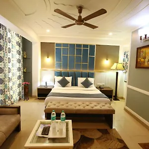 Hotel A Family Hotel Oppera Near Igi Airport, New Delhi